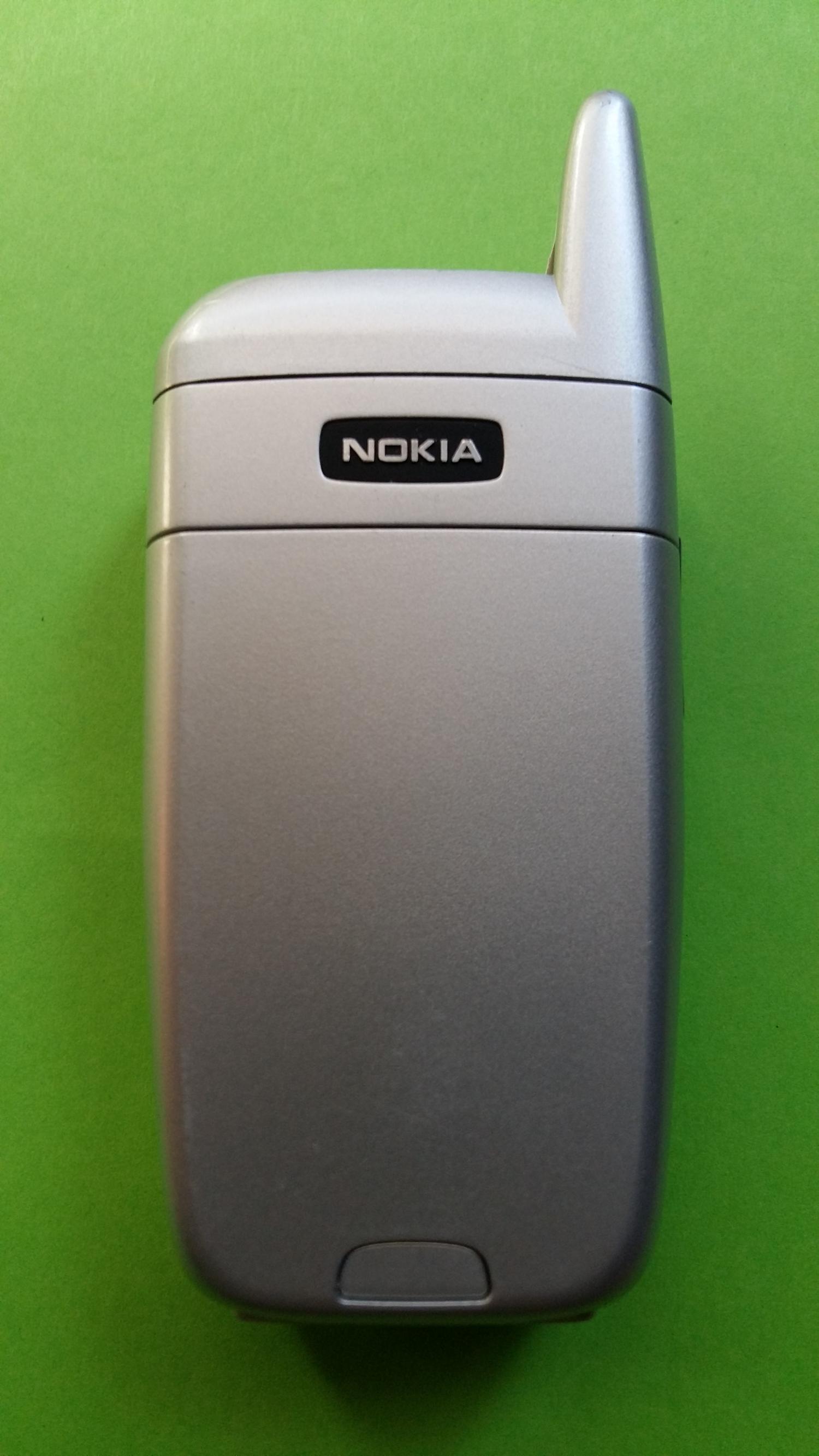 image-7323257-Nokia 6101 (1)5.jpg